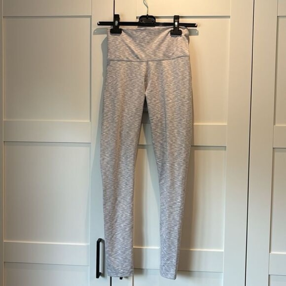 Tna size small grey leggings like new